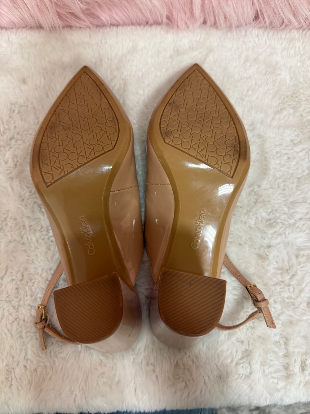 Calvin Klein Nude Patent Slingback Pointed-Toe Pumps - Picture 4 of 6